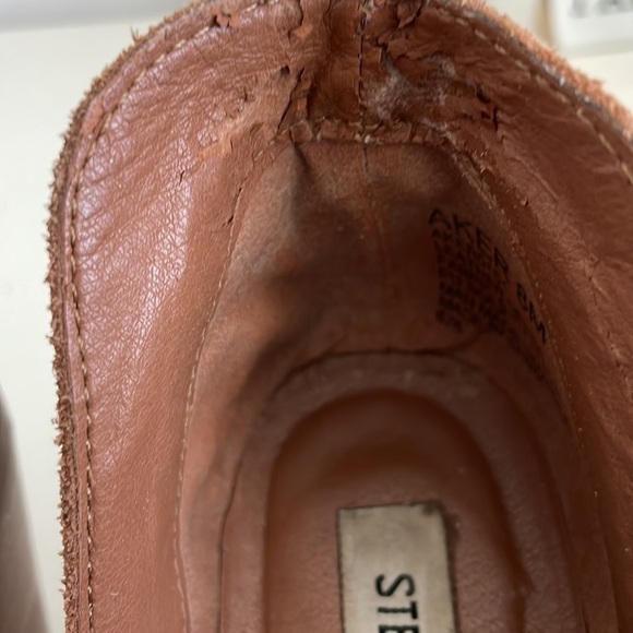 Steve Madden Women’s Brown Suede Pull-On Almond Toed Bootie - 3.5” Heel - Size 8 - Picture 8 of 10